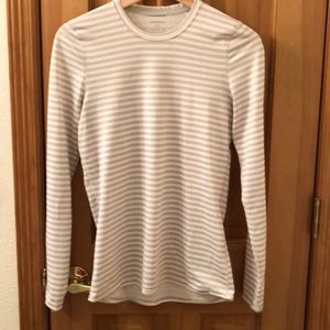 Patagonia capilene silkweight shirt - Size XS